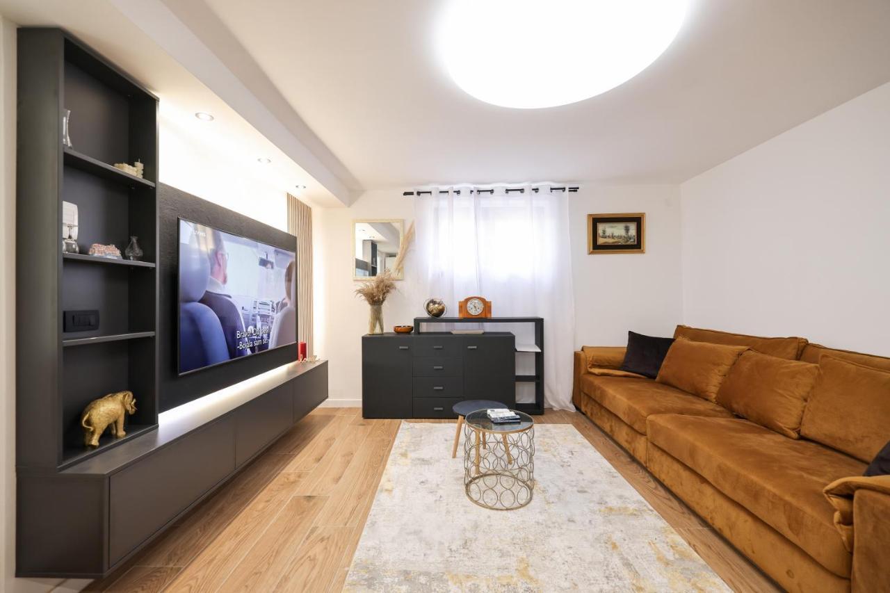 Oscar & Leo Apartments Zadar Exteriör bild