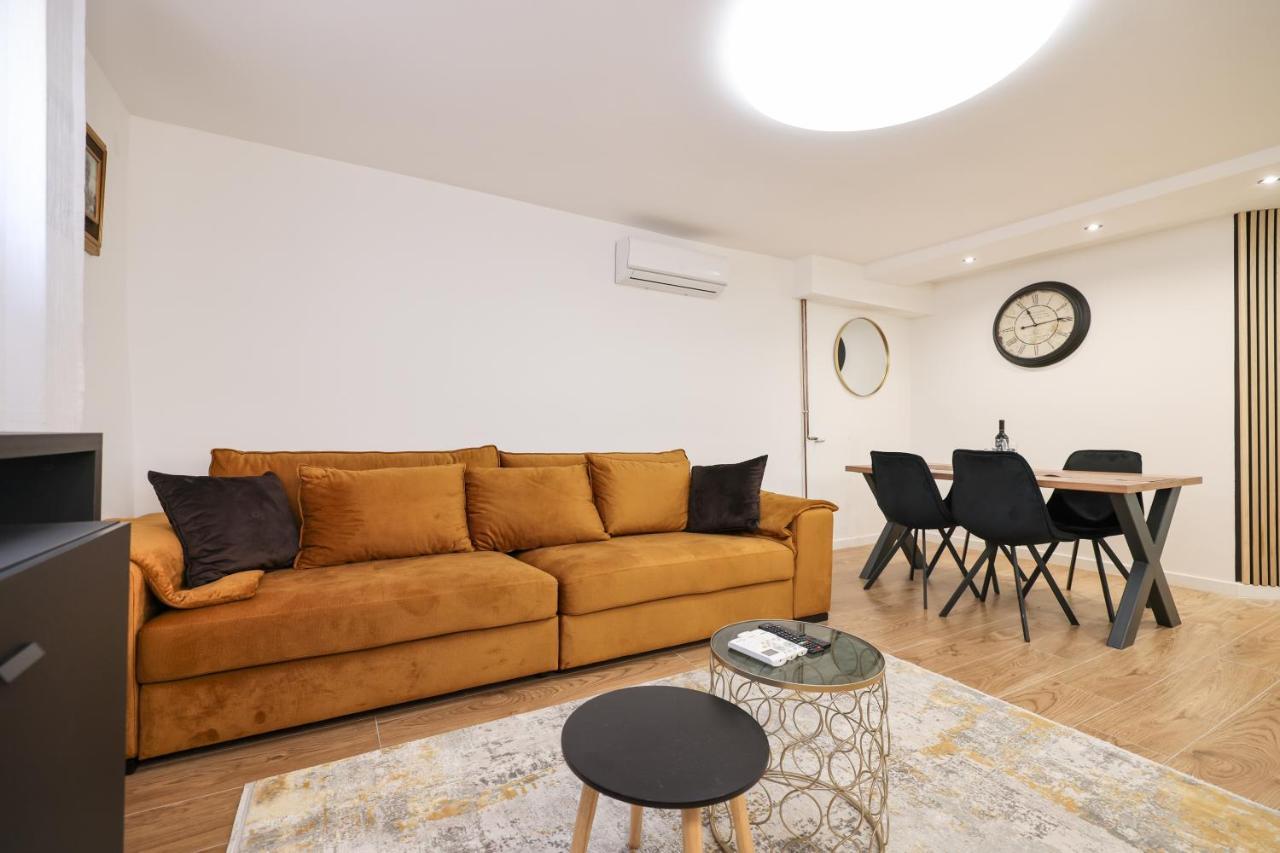 Oscar & Leo Apartments Zadar Exteriör bild